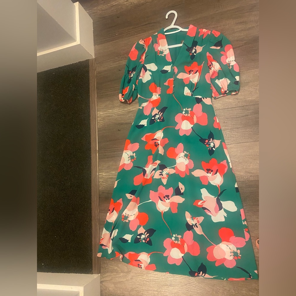 Vince camuto midi dress
